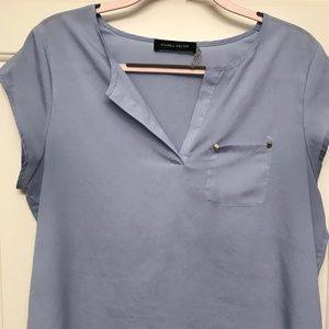 Lightweight silky top